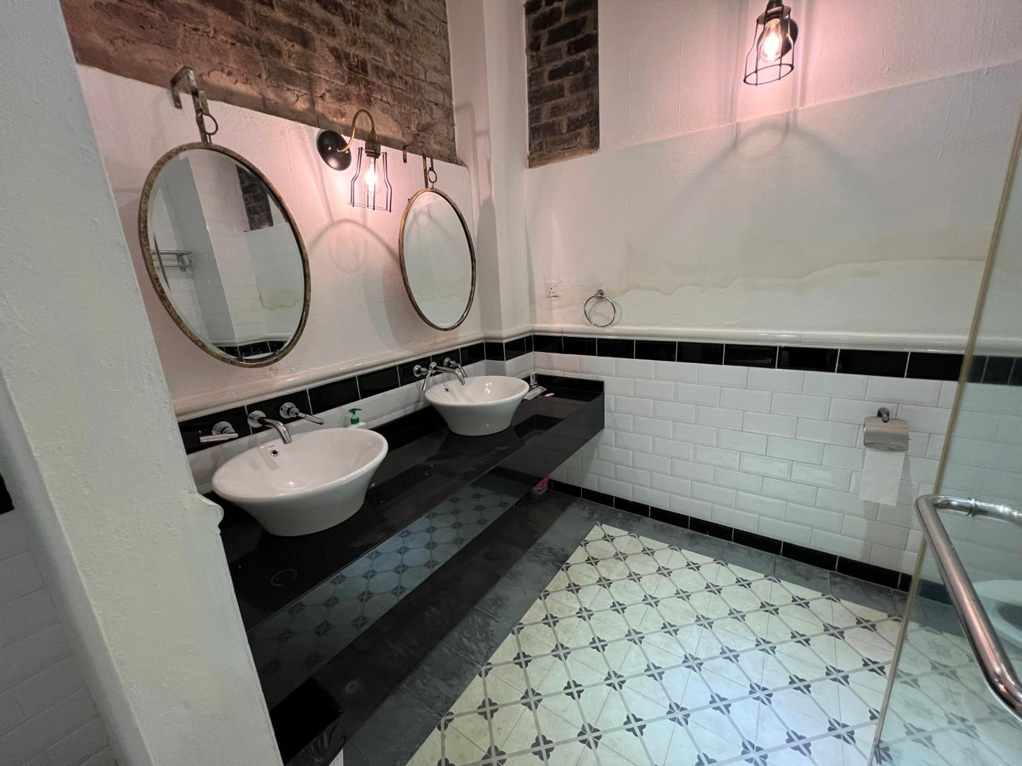 Bed and Breakfast Botanica Mansion Balik Pulau Exterior foto