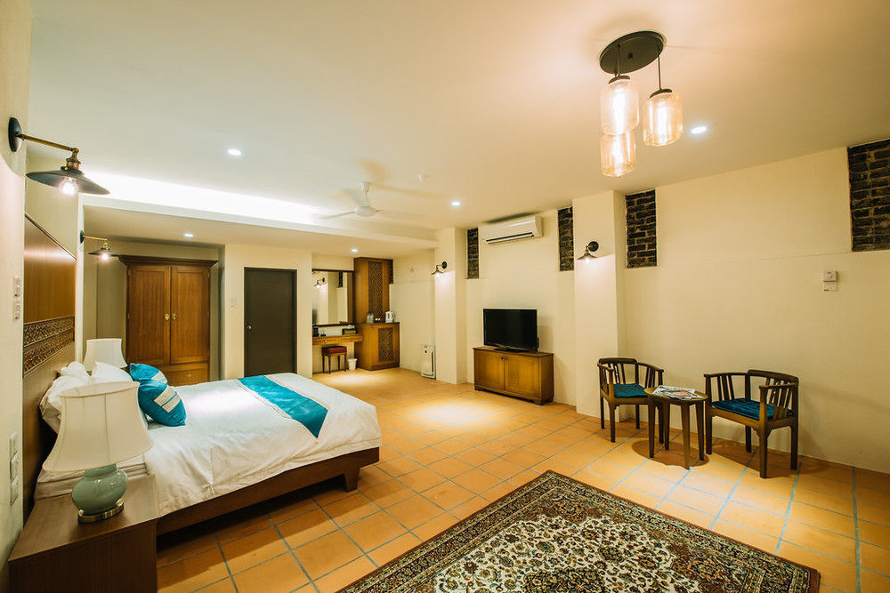 Bed and Breakfast Botanica Mansion Balik Pulau Exterior foto