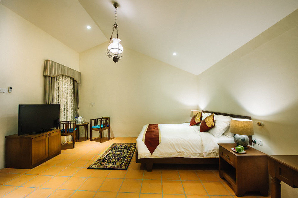 Bed and Breakfast Botanica Mansion Balik Pulau Exterior foto
