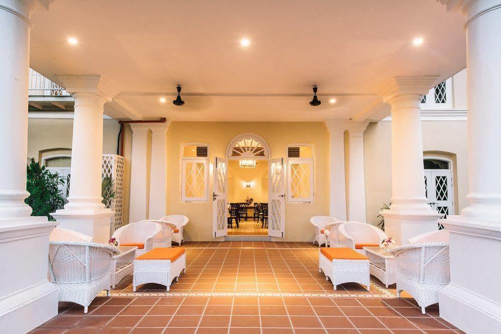 Bed and Breakfast Botanica Mansion Balik Pulau Exterior foto